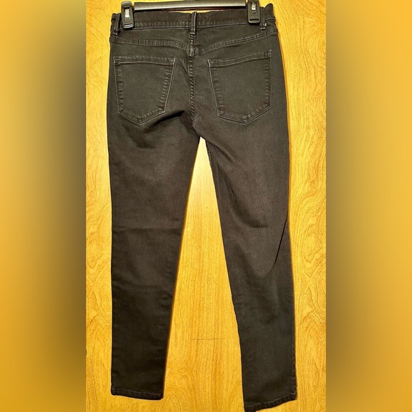 Free people size 25 mid rise skinny jeans - Picture 2 of 7